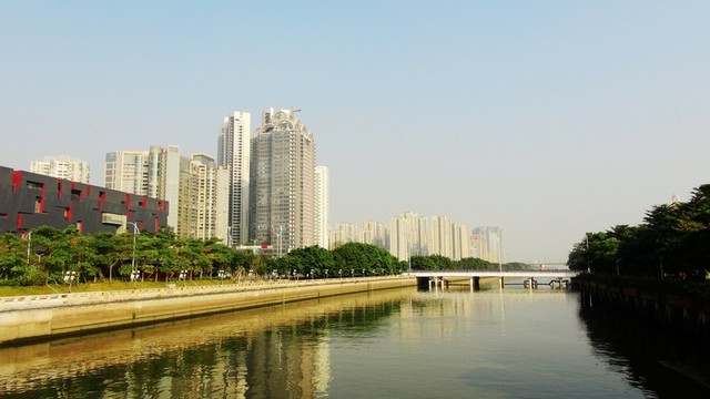 珠江兩岸