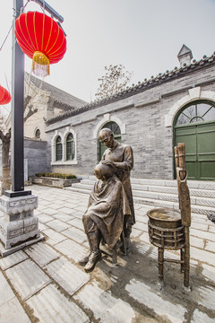 古街剃頭雕像