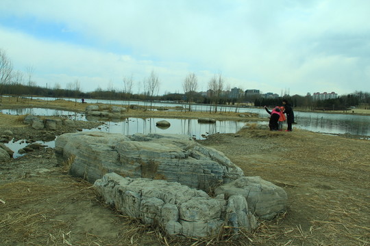 春游