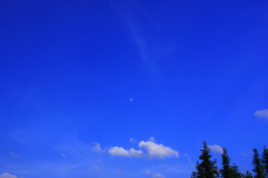 藍天