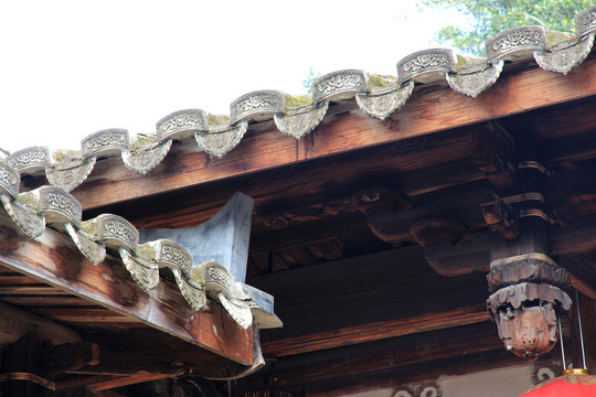 屋檐