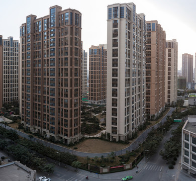 高層住宅樓全景