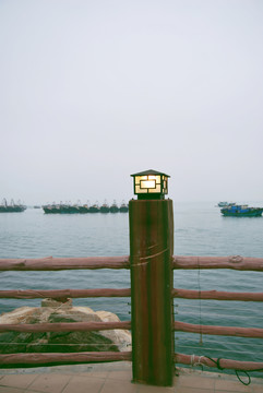 海邊的燈