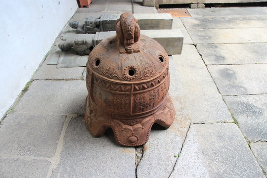 鐵鐘