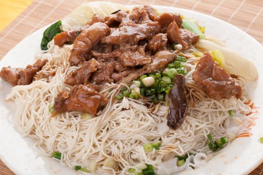 肉片撈面