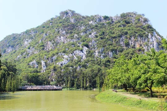 七星巖喀斯特地貌