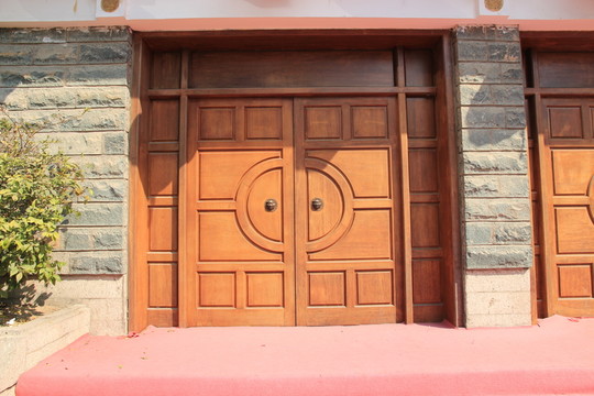 大門(mén)