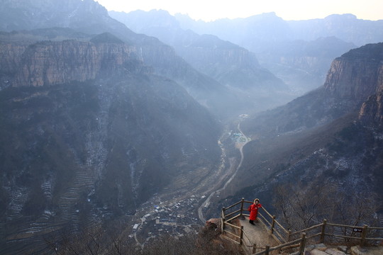 郭亮村