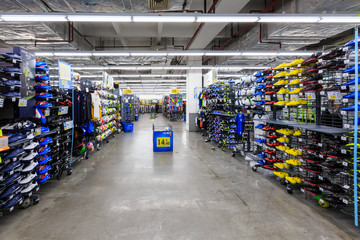 戶外用品專賣店