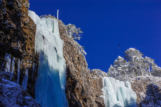 冰瀑 昆明轎子雪山