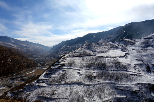 山谷 峽谷 雪山 雪景