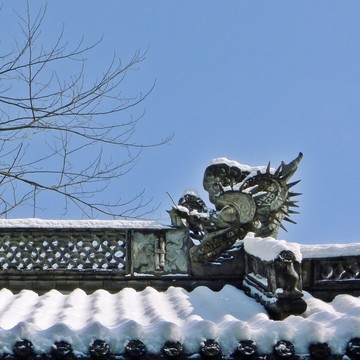 屋檐