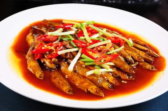 紅燒小毛魚