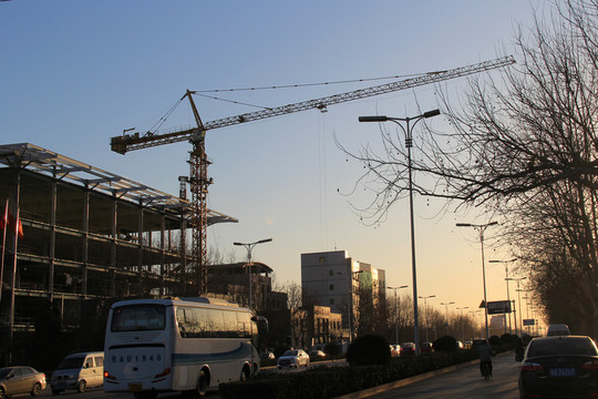 建筑施工