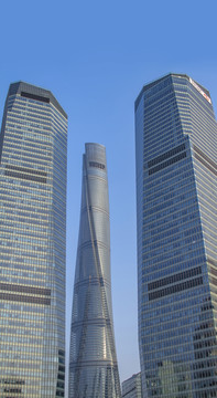 陸家嘴現(xiàn)代建筑風(fēng)貌