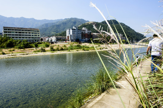 順溪
