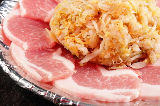 酸菜五花肉