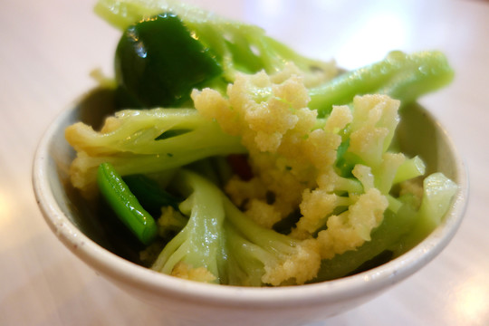 清炒花菜