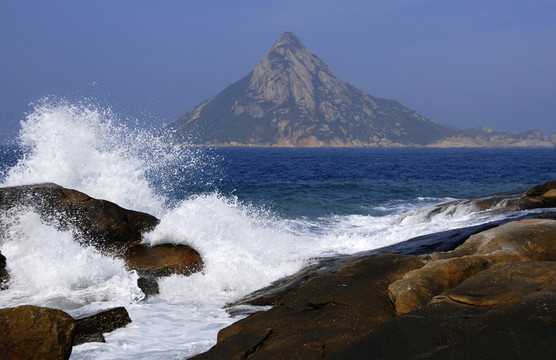 海邊浪花