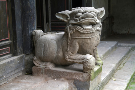 石獅子