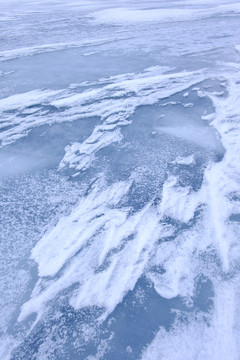 冰湖