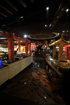 四海一家自助餐廳