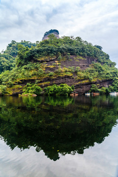 韶關(guān)丹霞山翔龍湖