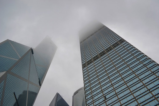 霧罩香港