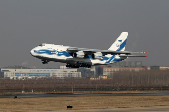 安124重型貨機