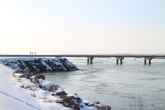 橋 河