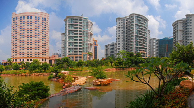 小區(qū)內(nèi)景