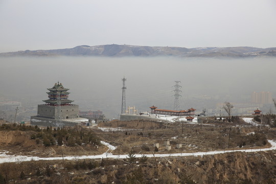 偏關(guān)