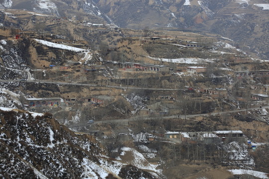 小山村