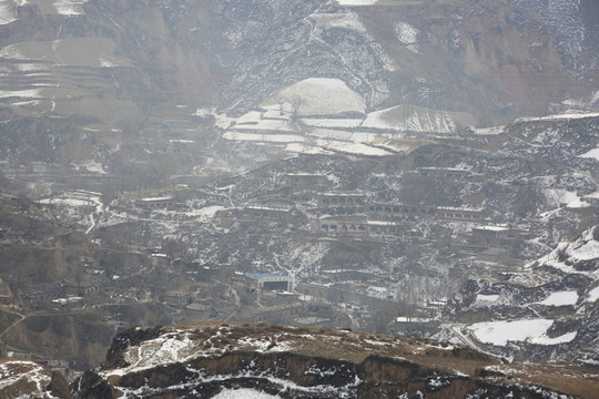 小山村