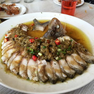 清蒸鯧魚