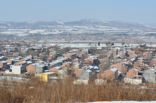 鄉(xiāng)村雪景
