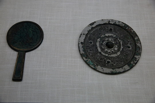 銅鏡
