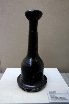 黑釉磁燈