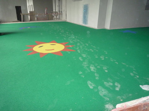 橡膠地面