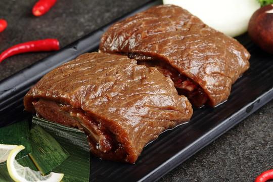 調(diào)味卷牛排