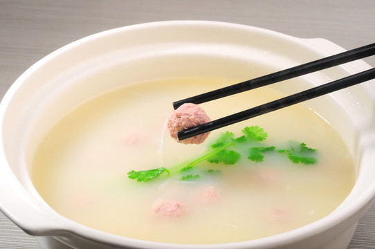 羊肉丸子湯