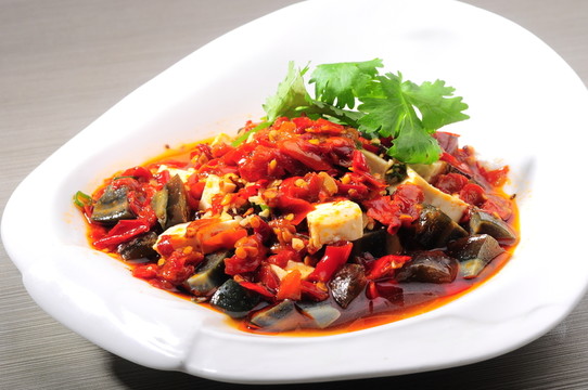 麻辣皮蛋豆腐