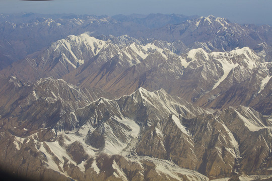 航拍雪山