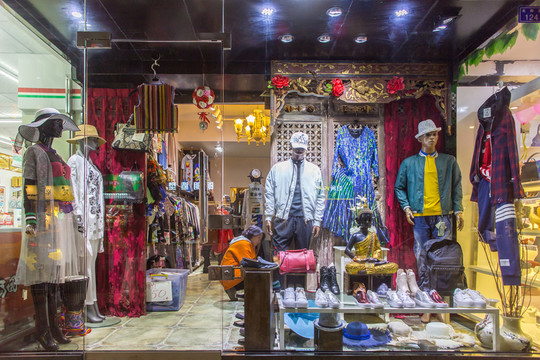 服裝店櫥窗