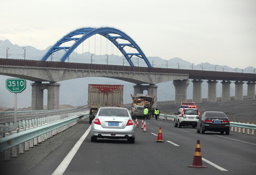 高速公路