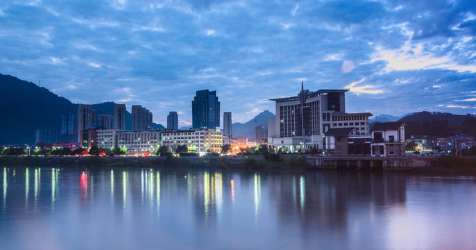 上塘夜景