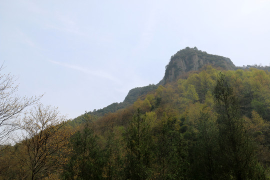 山脈