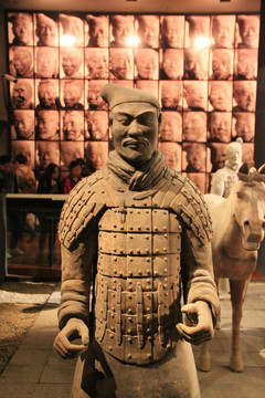 秦代 武士俑