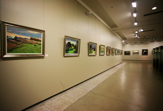 畫展