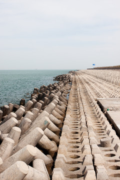 長長的海堤